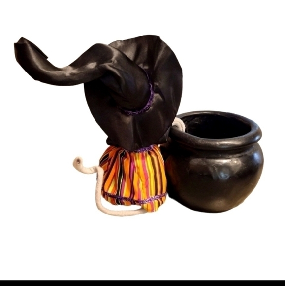 RARE Annalee 10" Witch Mouse With Cauldron - Picture 3 of 7